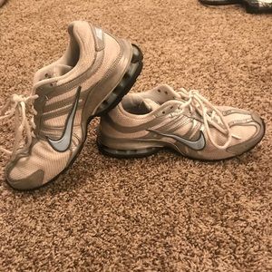 Women’s Nike Tennis shoes